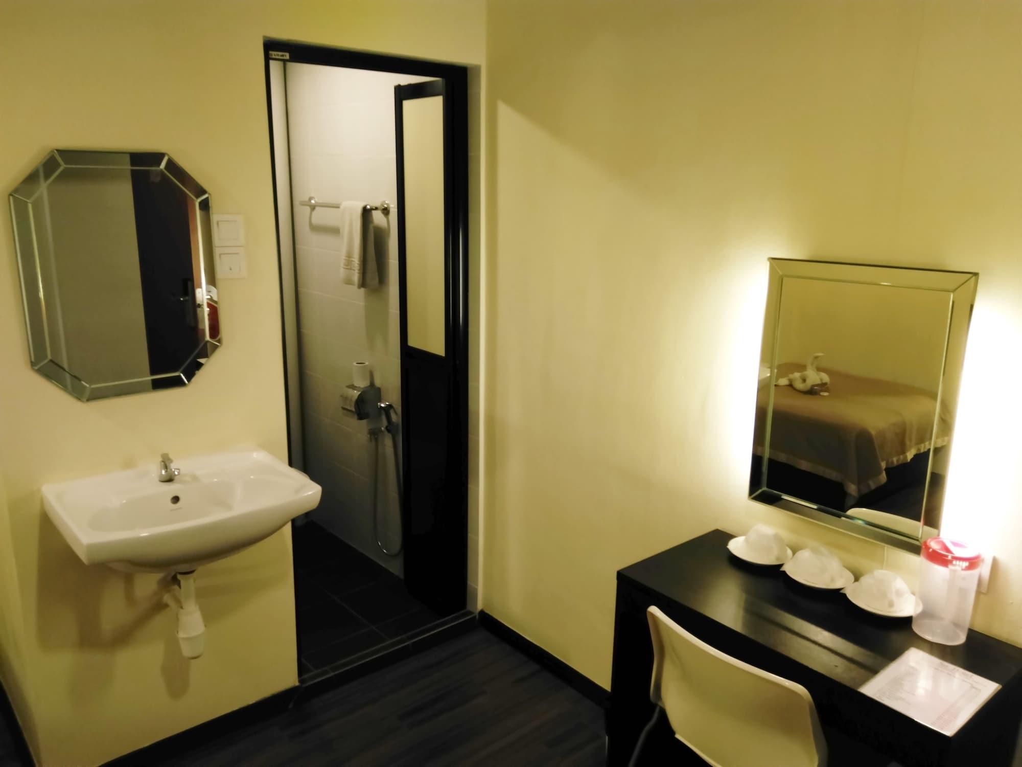 So Hotel Τζωρτζ Τάουν Εξωτερικό φωτογραφία