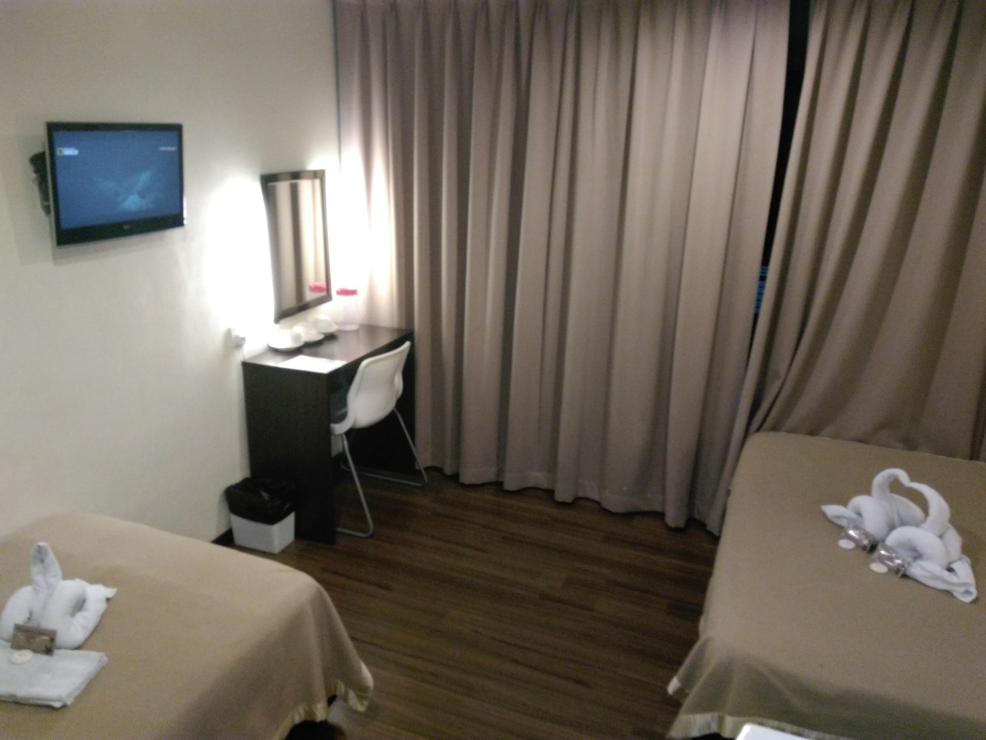 So Hotel Τζωρτζ Τάουν Εξωτερικό φωτογραφία