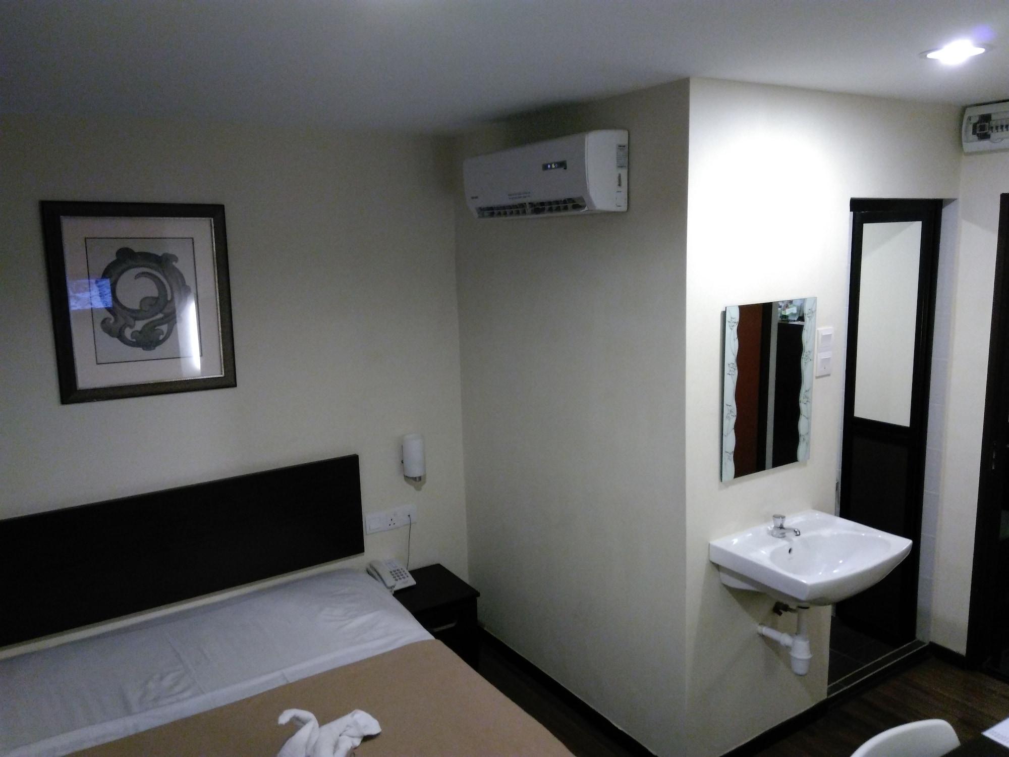 So Hotel Τζωρτζ Τάουν Εξωτερικό φωτογραφία